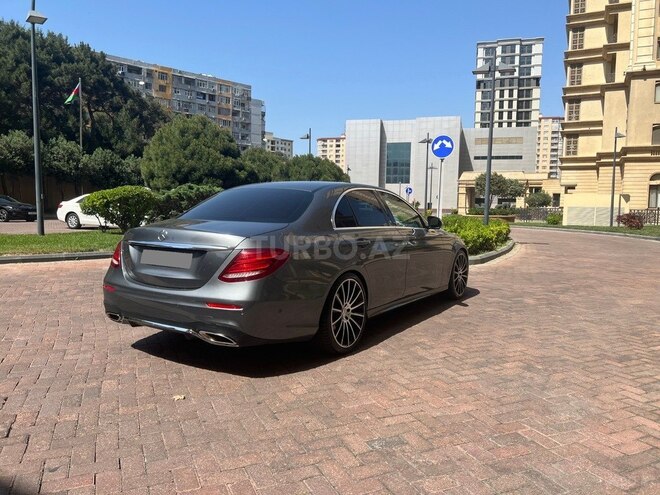 Mercedes E 220 d 2017, 251,000 km - 2.0 l - Bakı