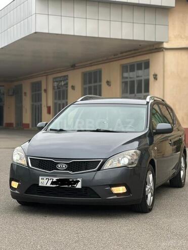 Kia Ceed 2011, 248,665 km - 1.6 l - İmişli