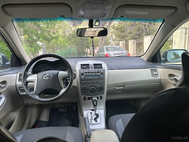 Toyota Corolla 2012, 219,000 km - 1.6 l - Bakı