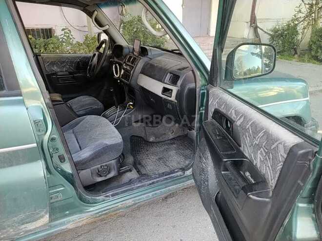 Mitsubishi Pajero io 1999, 285,000 km - 1.8 l - Bakı