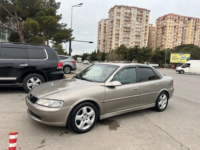 Opel Vectra 1997, 330,245 km - 1.8 l - Bakı