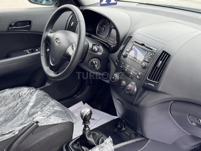 Hyundai i30 2009, 198,000 km - 1.4 л - Sumqayıt