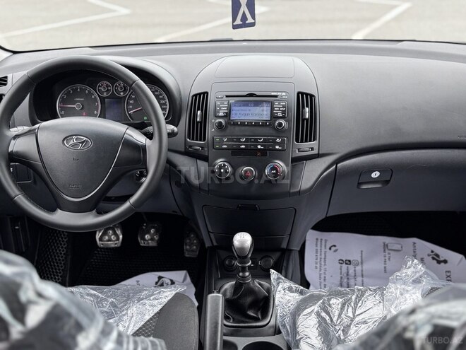 Hyundai i30 2009, 198,000 km - 1.4 л - Sumqayıt