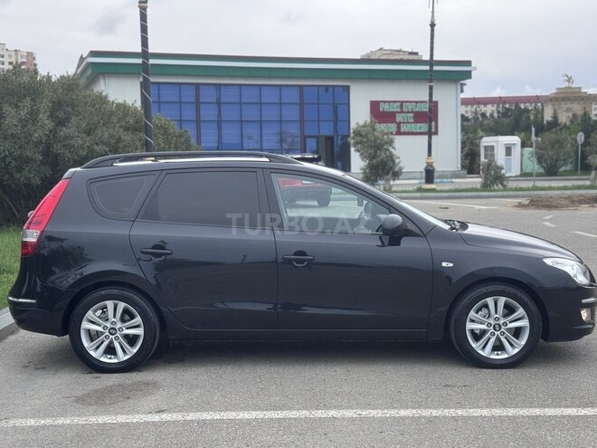 Hyundai i30 2009, 198,000 km - 1.4 л - Sumqayıt