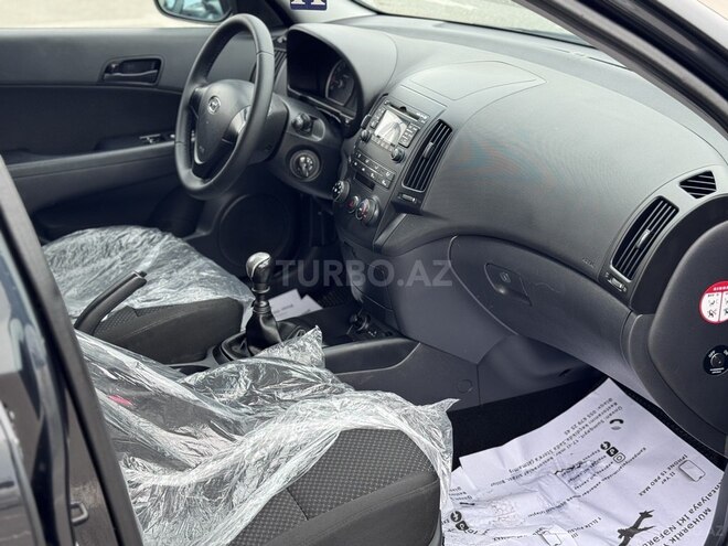 Hyundai i30 2009, 198,000 km - 1.4 л - Sumqayıt