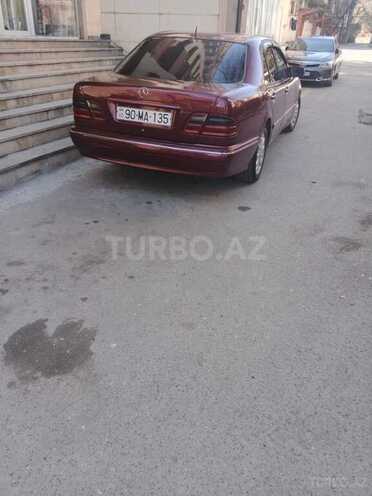 Mercedes E 220 1999, 480,000 km - 2.2 l - Bakı