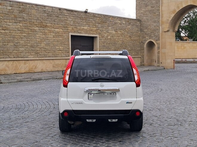 Nissan X-Trail 2014, 198,000 km - 2.5 l - Bakı