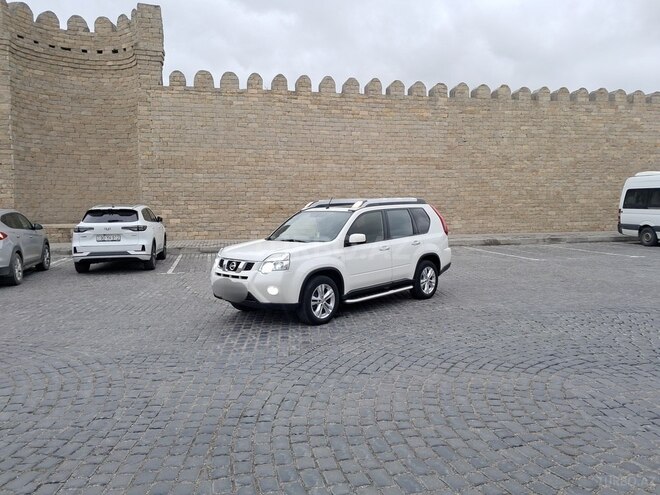 Nissan X-Trail 2014, 198,000 km - 2.5 l - Bakı