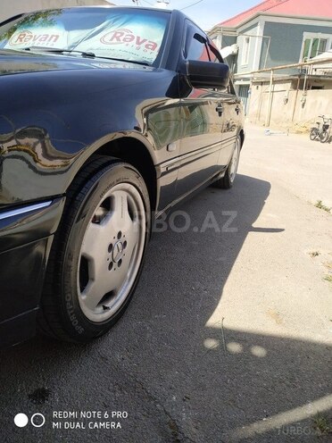 Mercedes C 240 1997, 457,000 km - 2.4 л - Qazax