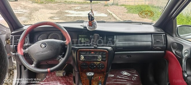 Opel Vectra 1998, 300,000 km - 2.0 l - Bakı