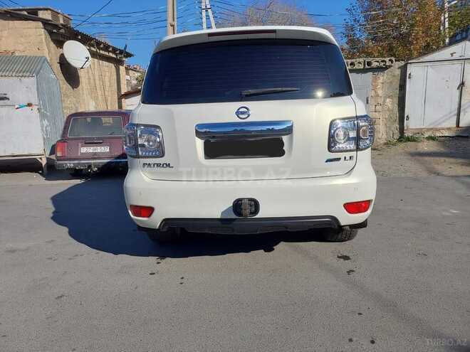 Nissan Patrol 2013, 140,587 km - 5.6 l - Sumqayıt
