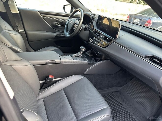 Lexus ES 300h 2022, 80 km - 2.5 l - Bakı