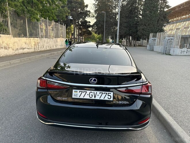 Lexus ES 300h 2022, 80 km - 2.5 l - Bakı