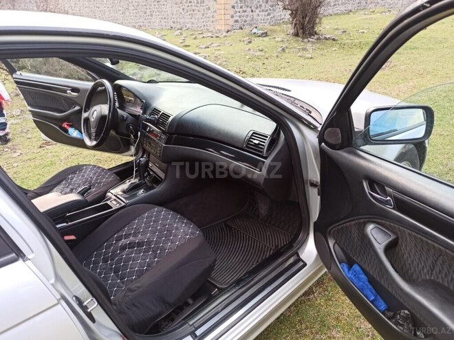 BMW 320 1998, 43,000 km - 2.0 l - Qax