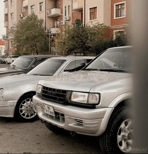 Opel Frontera 2000, 214,125 km - 2.7 l - Gəncə