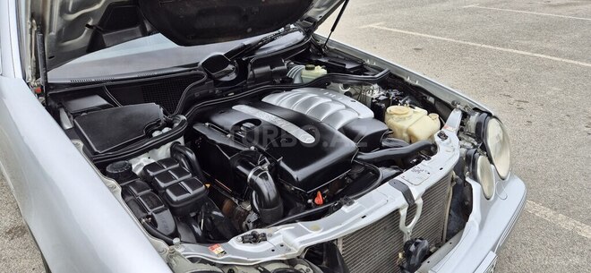 Mercedes E 270 2001, 593,045 km - 2.7 l - Bərdə