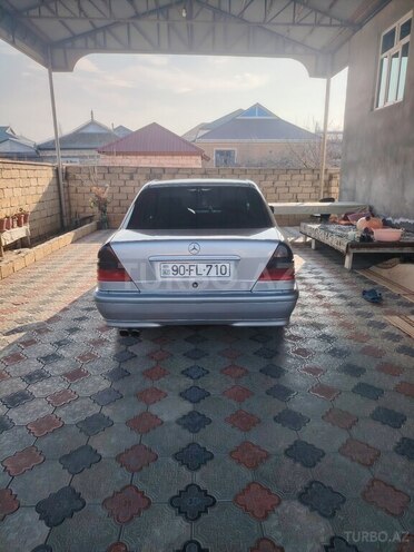 Mercedes C 200 1995, 550,000 km - 2.0 l - İmişli