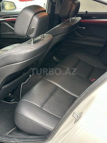 BMW 528 2013, 304,000 km - 2.0 l - Bakı