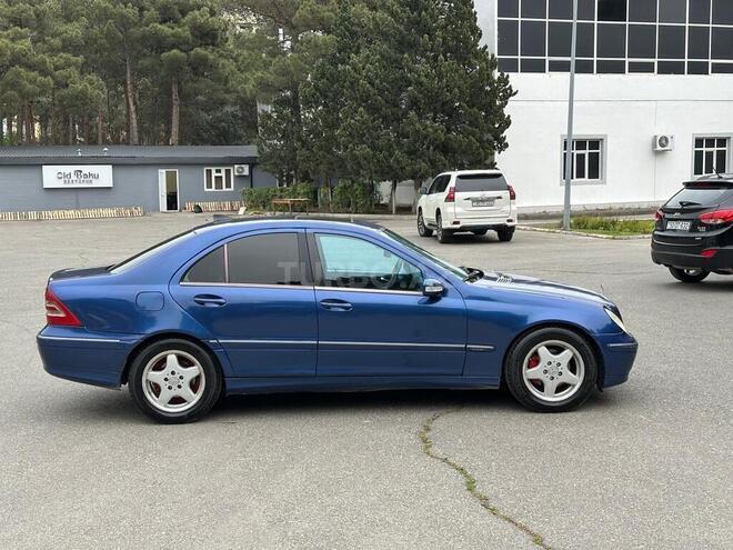 Mercedes C 200 2001, 334,000 km - 2.0 l - Sumqayıt