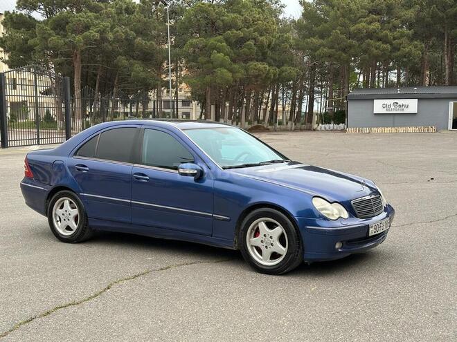 Mercedes C 200 2001, 334,000 km - 2.0 l - Sumqayıt