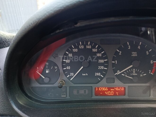 BMW 316 2000, 310,966 km - 1.9 l - Bakı