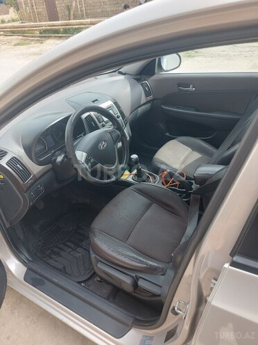 Hyundai i30 2008, 246,000 km - 1.6 l - Bakı