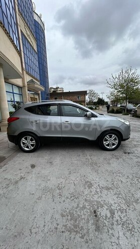 Hyundai ix35 2010, 212,000 km - 2.0 л - Bakı
