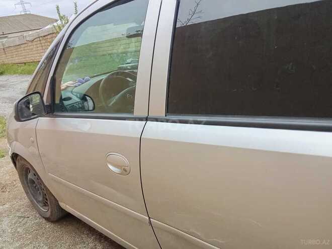 Opel Meriva 2005, 220,000 km - 1.6 l - Bakı