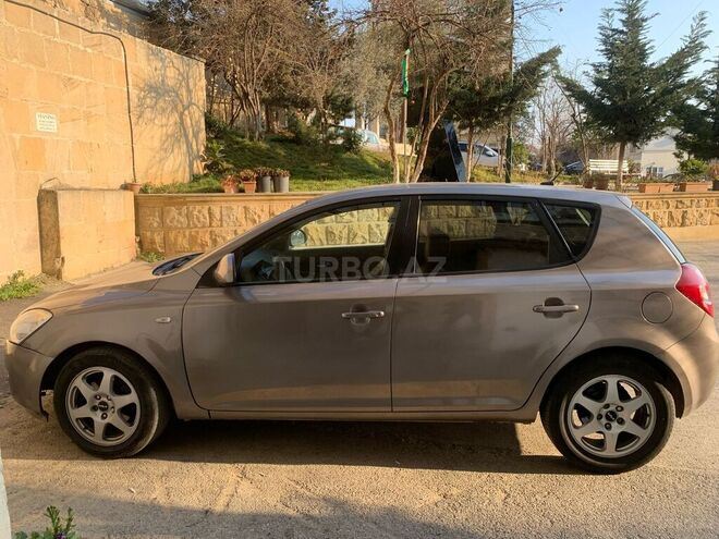 Kia Ceed 2007, 370,149 km - 1.6 l - Bakı
