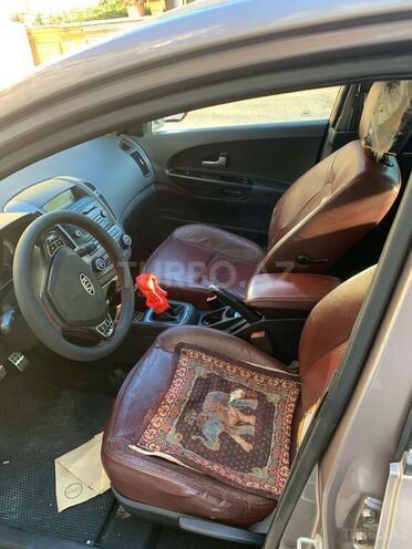Kia Ceed 2007, 370,149 km - 1.6 l - Bakı