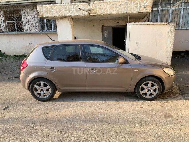 Kia Ceed 2007, 370,149 km - 1.6 l - Bakı
