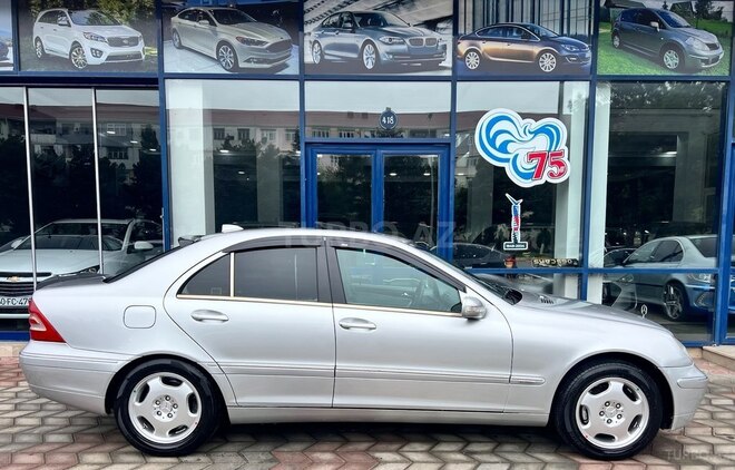 Mercedes C 240 2001, 351,000 km - 2.4 l - Sumqayıt