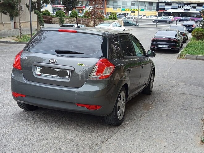 Kia Ceed 2009, 230,000 km - 1.4 л - Bakı