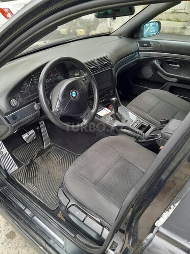 BMW 528 1998, 300,000 km - 2.8 l - Bakı