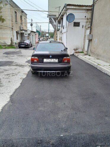 BMW 528 1998, 300,000 km - 2.8 l - Bakı