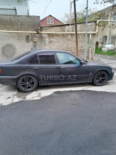 BMW 528 1998, 300,000 km - 2.8 l - Bakı
