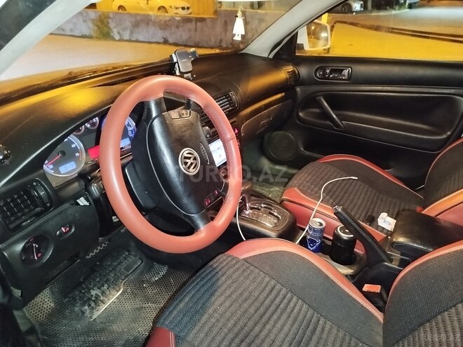 Volkswagen Passat 2002, 379,685 km - 2.0 l - Bakı
