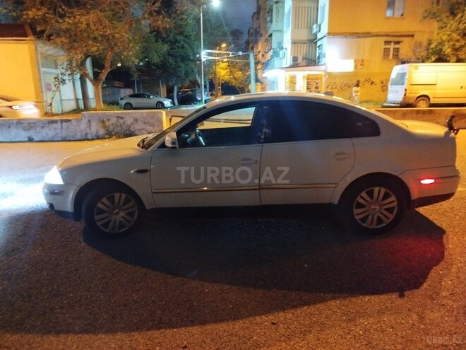 Volkswagen Passat 2002, 379,685 km - 2.0 l - Bakı