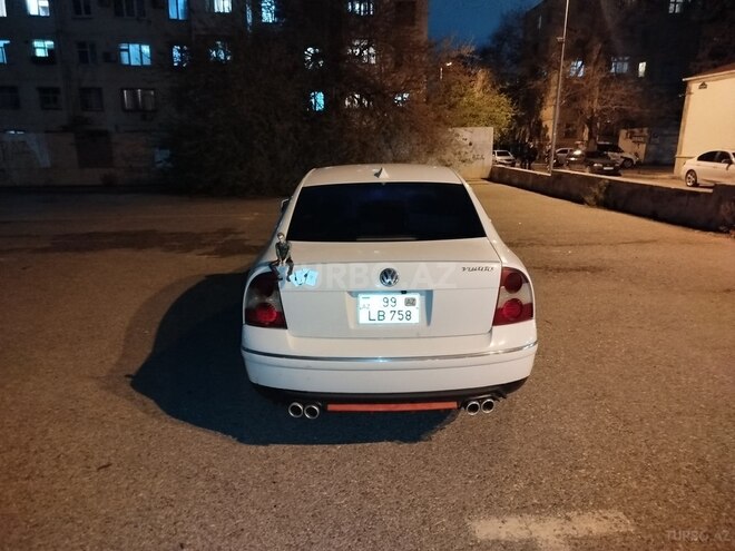 Volkswagen Passat 2002, 379,685 km - 2.0 l - Bakı