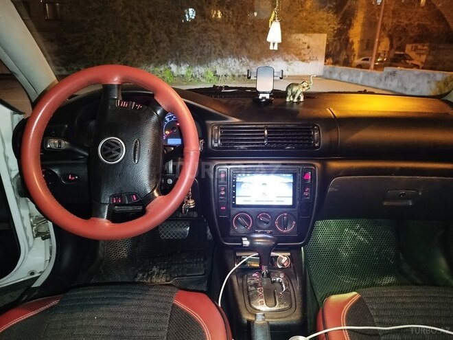 Volkswagen Passat 2002, 379,685 km - 2.0 l - Bakı