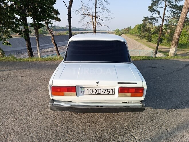 LADA (VAZ) 2107 2005, 88,000 km - 1.7 l - Quba