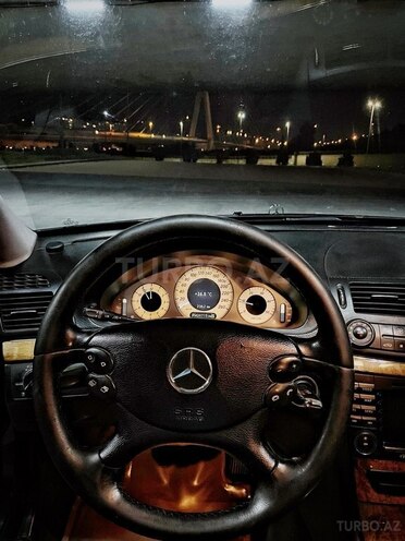 Mercedes E 220 d 2008, 415,000 km - 2.2 l - Bakı