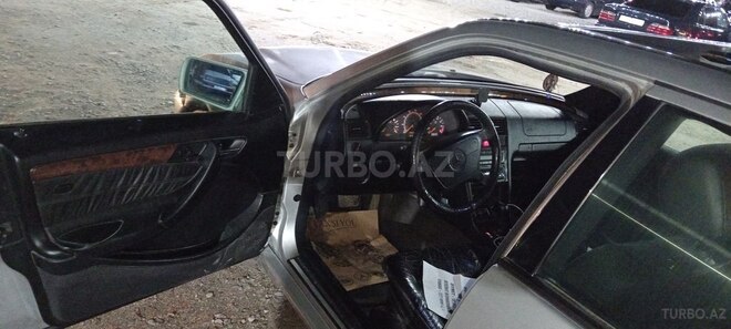Mercedes C 230 1998, 327,000 km - 2.3 l - Bakı
