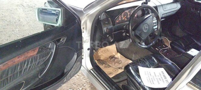 Mercedes C 230 1998, 327,000 km - 2.3 l - Bakı
