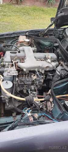 Mercedes C 220 d 1990, 350,000 km - 2.2 l - Beyləqan