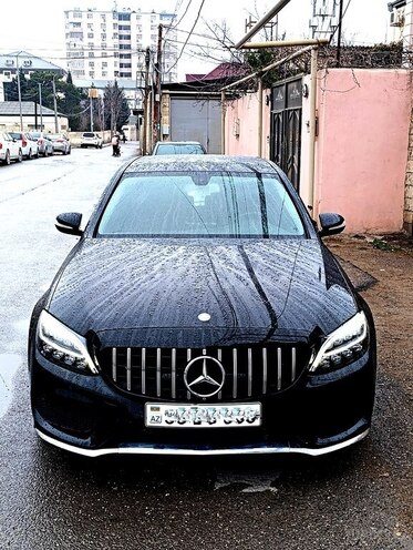 Mercedes C 300-1