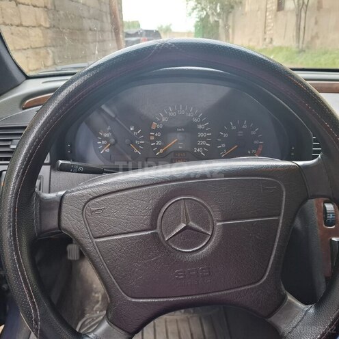 Mercedes C 230 1997, 664,000 km - 2.3 л - Bakı