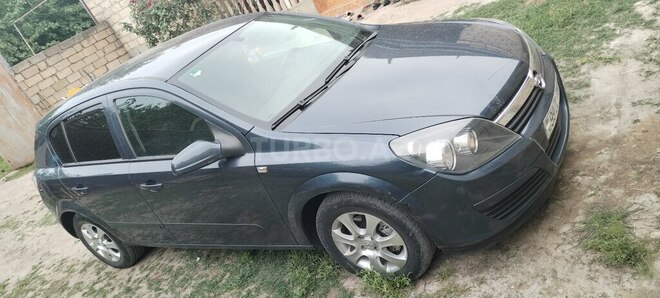 Opel Astra 2006, 376,114 km - 1.4 l - Gəncə