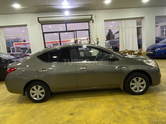 Nissan Latio 2013, 132,000 km - 1.2 l - Sumqayıt