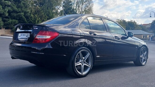 Mercedes C 250 2011, 166,000 km - 1.8 л - Şamaxı